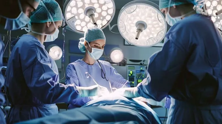 Nota de Diario Hoy: Cirugía robótica bariátrica marca un hito en el tratamiento de la obesidad